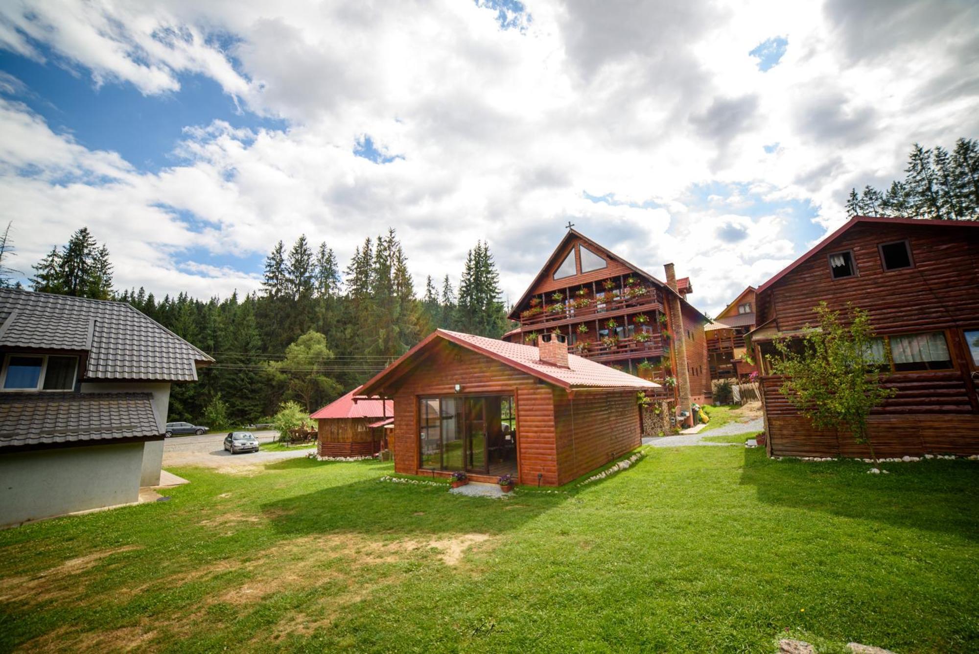 Casa Binu Arieşeni Exterior foto