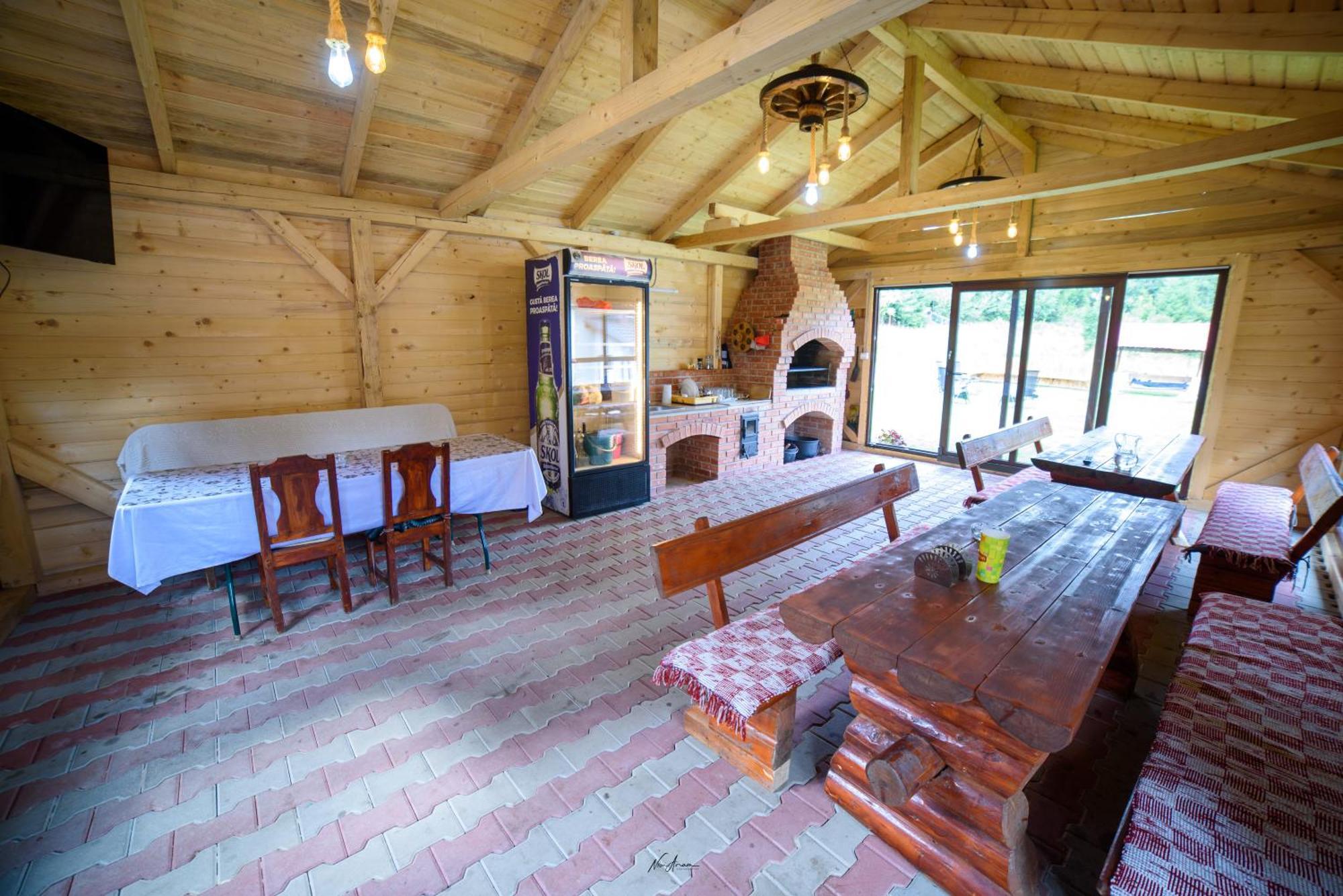 Casa Binu Arieşeni Exterior foto